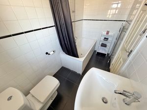 Pooltown Road Whitby